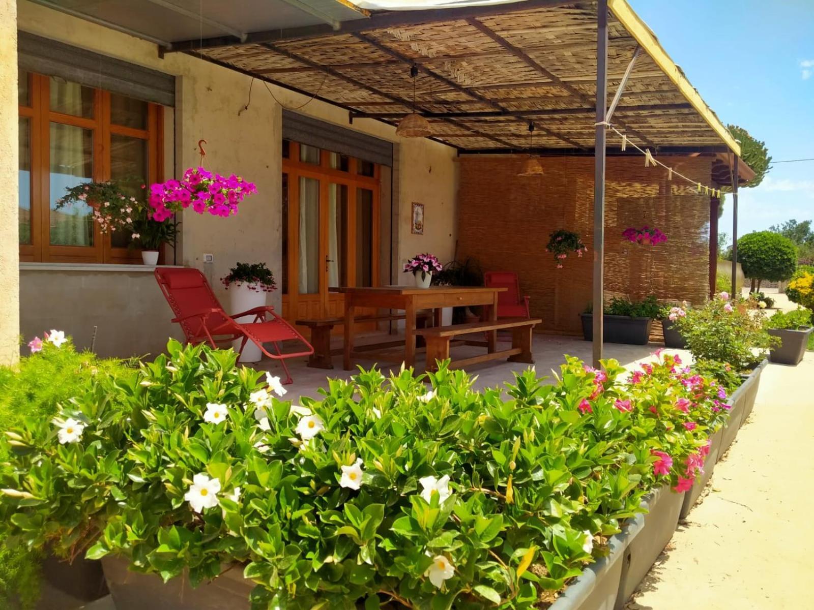 Vakantiehuis Casa Donna Razietta - Natura E Relax Scicli